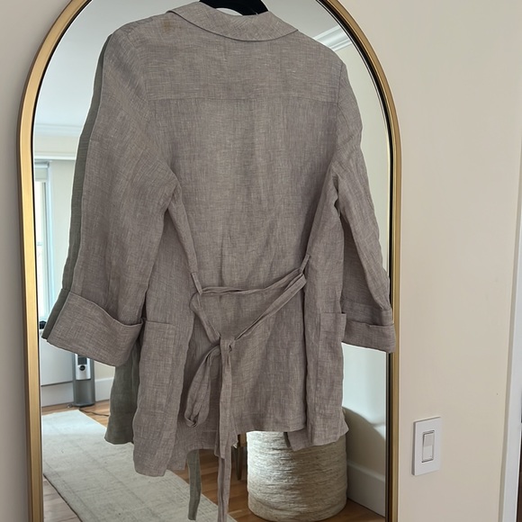 Bagutta Milano Blouse Linen Blouse in Flax - Picture 2 of 2